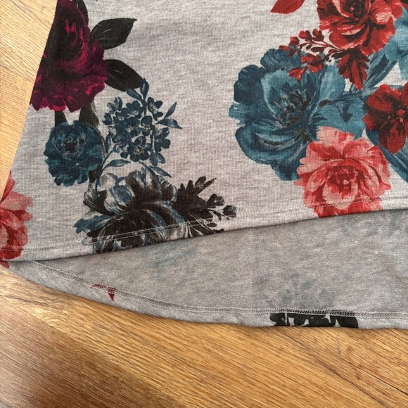 Chico’s Hi-Lo Floral Print Long Sleeve Knit Tunic Sz. M/8 (1) - Picture 6 of 10